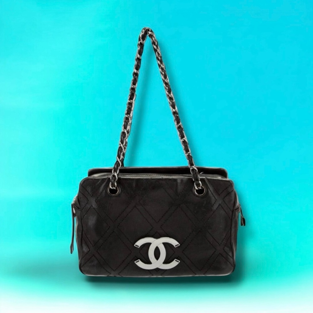 💞VINTAGE CHANEL BLACK Diamond Stitches Shoulder Bag CC Logo Double Straps SHW